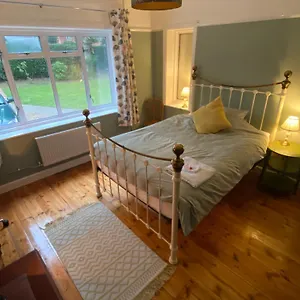Double & Single Near Gatwick Horley